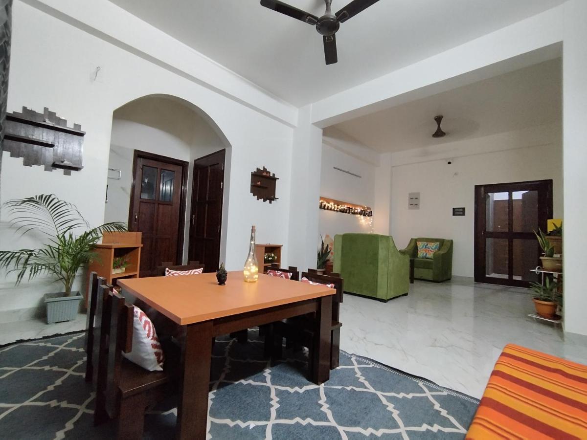 Jubels Homestay Guwahati Buitenkant foto